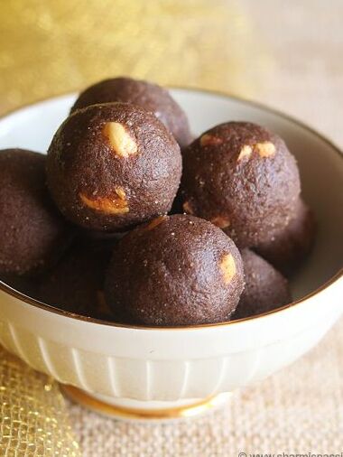 Organic Sprouted Ragi Laddoo